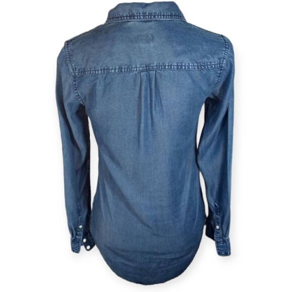A NEW DAY DENIM BLUE BLOUSE SZ.XS EUC. - Picture 3 of 5